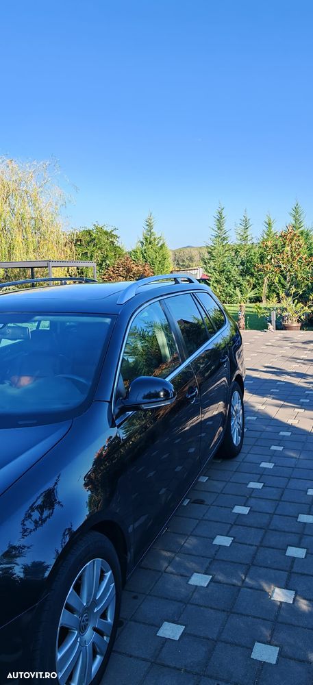 Volkswagen Golf 2.0 TDI Comfortline DPF DSG - 3