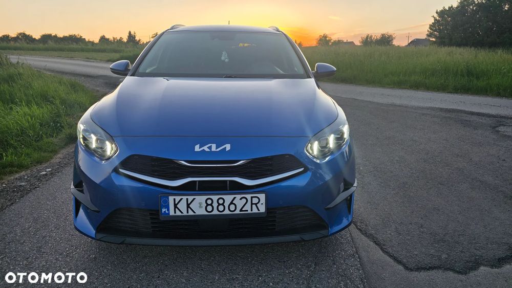 Kia Ceed - 8