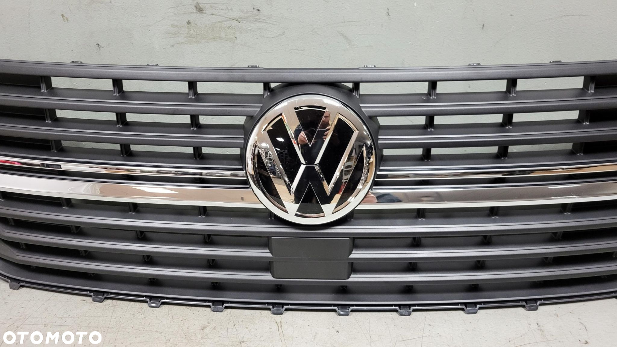 Grill Atrapa Chłodnicy Volkswagen Transporter T6 Lift 7LA853653J - 3