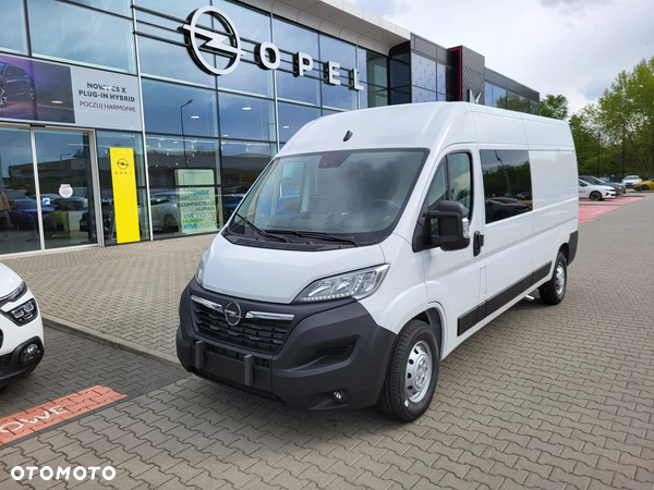 Opel Movano