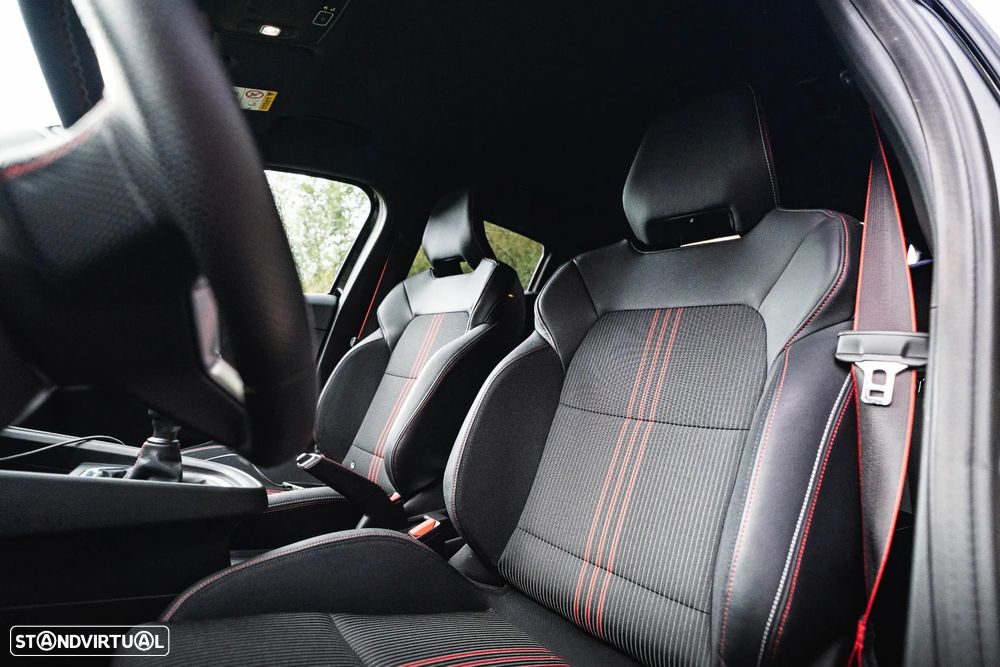 Renault Clio 1.0 TCe RS Line - 32