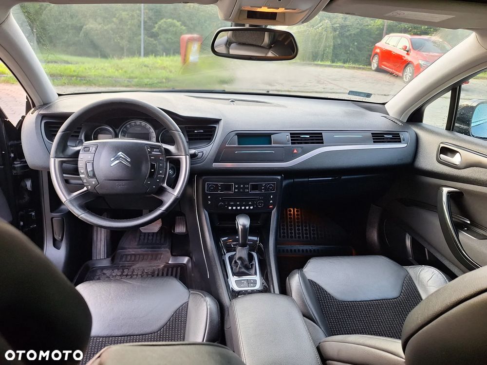 Citroën C5 Tourer HDi 165 FAP Exclusive - 9