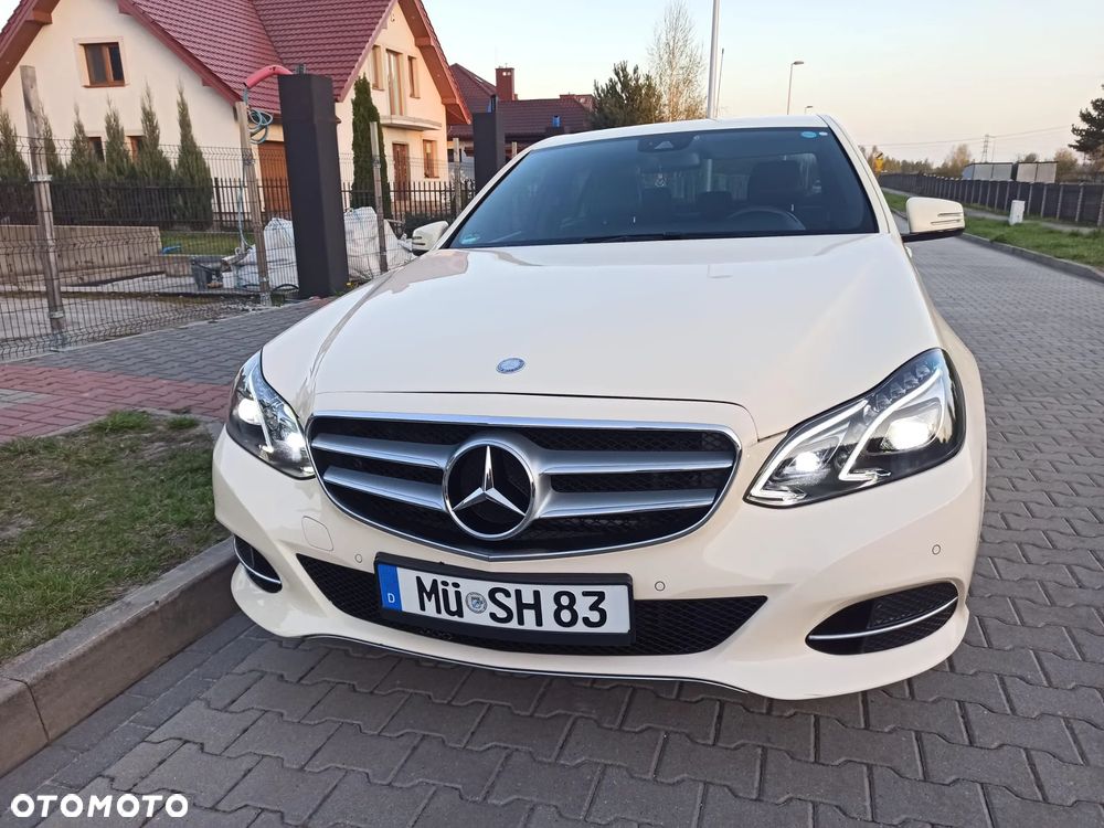 Mercedes-Benz Klasa E 220 BlueTEC 4Matic 7G-TRONIC - 1