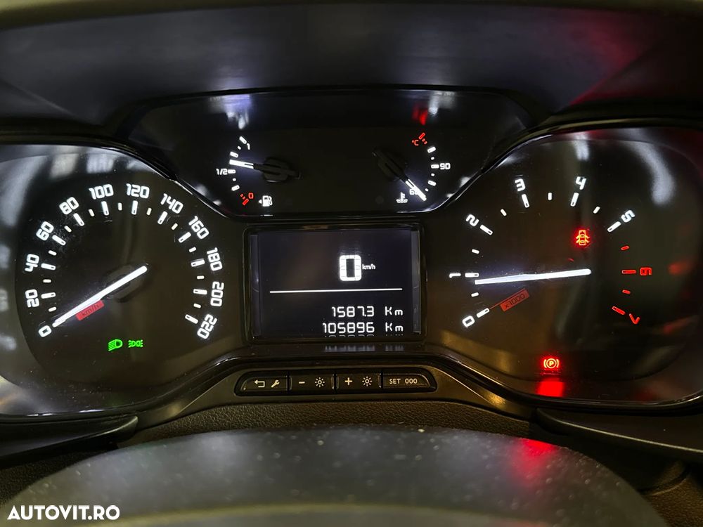 Toyota Proace - 10