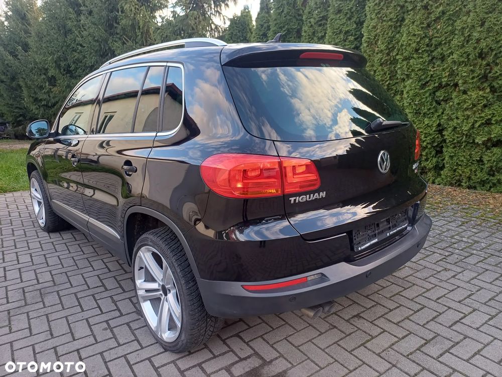 Volkswagen Tiguan - 14