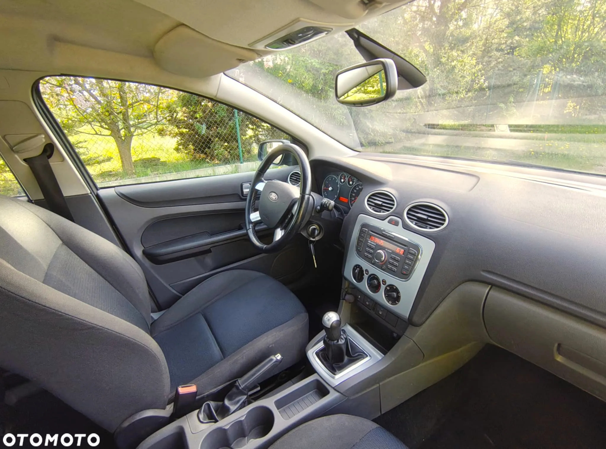 Ford Focus 1.4 16V Connection - 31