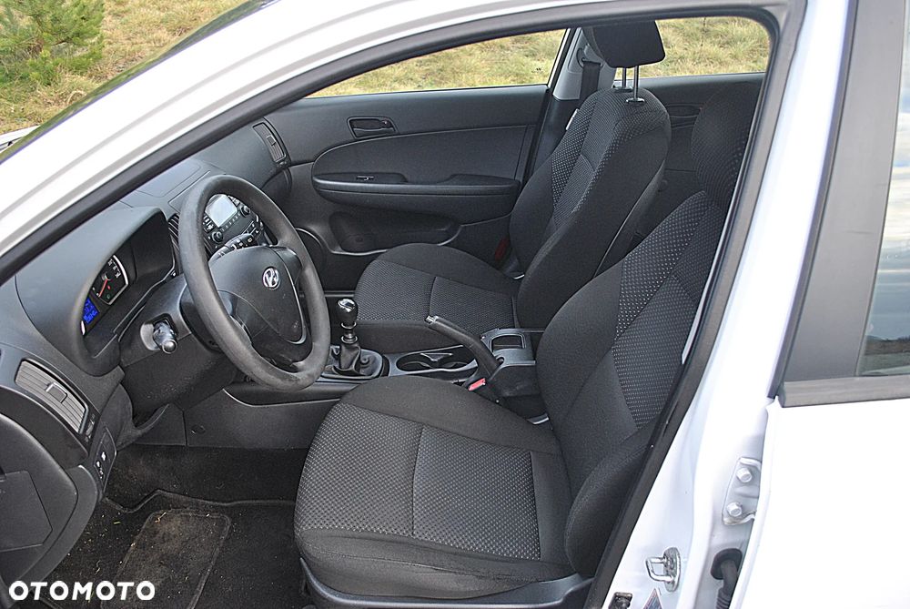 Hyundai i30 1.4 Blue Comfort - 8