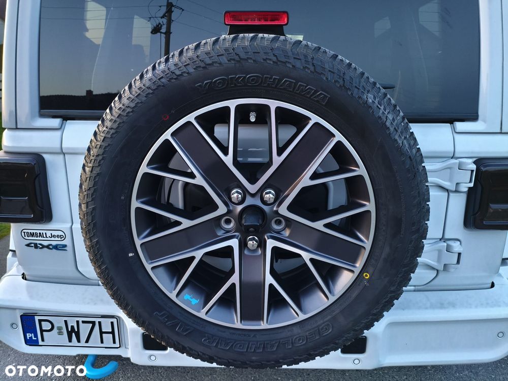 Jeep Wrangler - 4