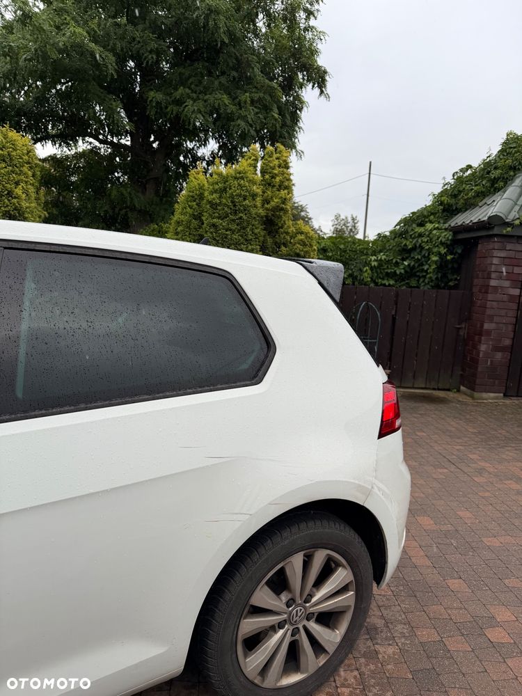 Volkswagen Golf 1.6 TDI BMT Highline - 14