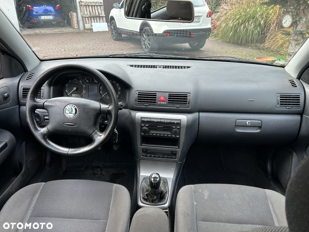Skoda Octavia - 10