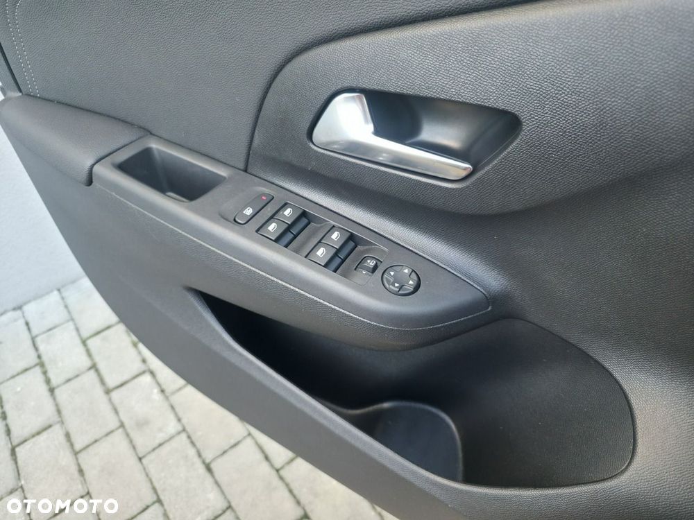 Opel Corsa - 22