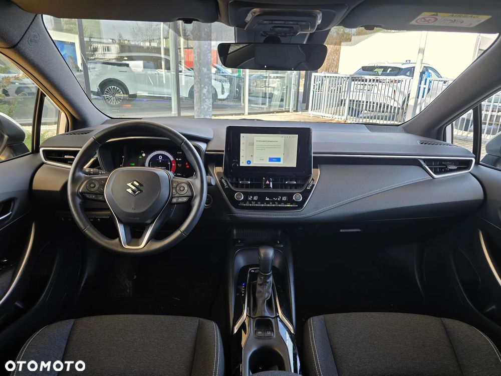 Suzuki Swace 1.8 Hybrid Premium Plus CVT - 6