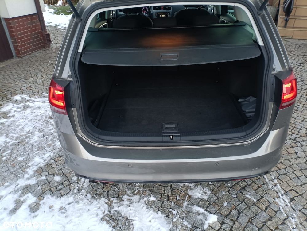 Volkswagen Golf Variant 2.0 TDI (BlueMotion Technology) Highline - 14