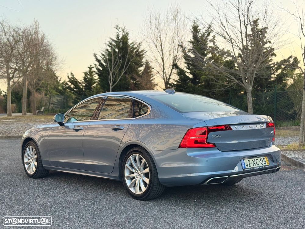 Volvo S90 2.0 T8 Momentum Plus AWD Geartronic - 19