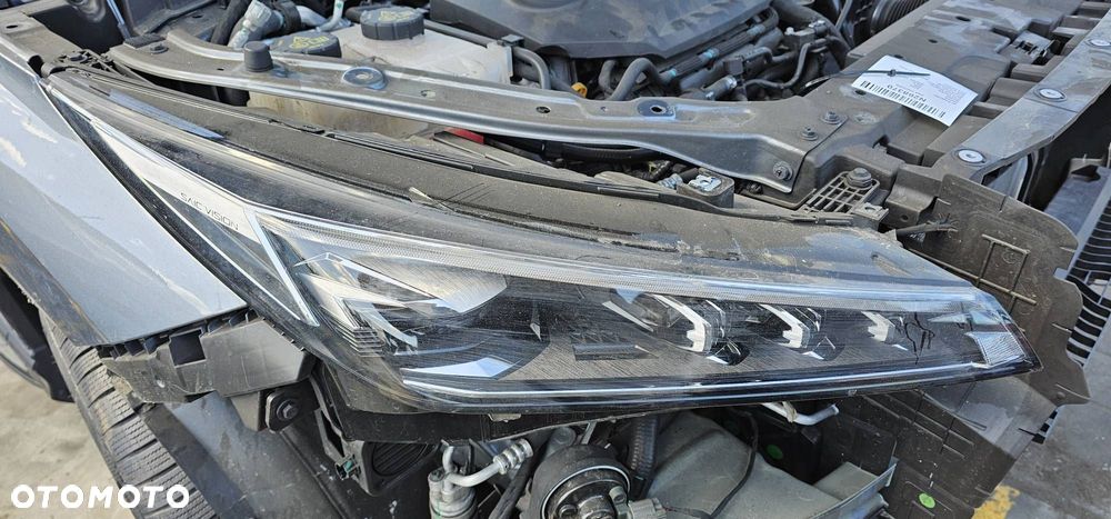 LAMPA PRAWA PRZÓD MG HS II LED 2024 - 3