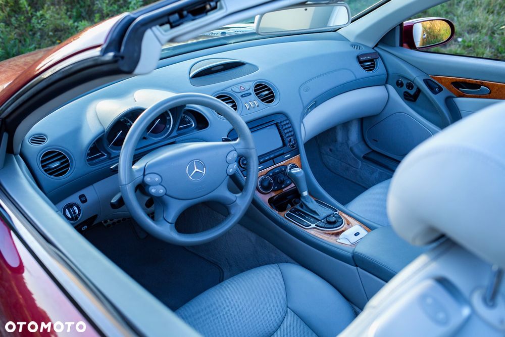 Mercedes-Benz SL - 8