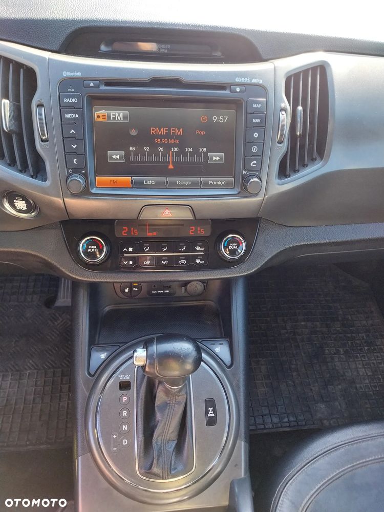 Kia Sportage 2.0 CRDI XL - 13