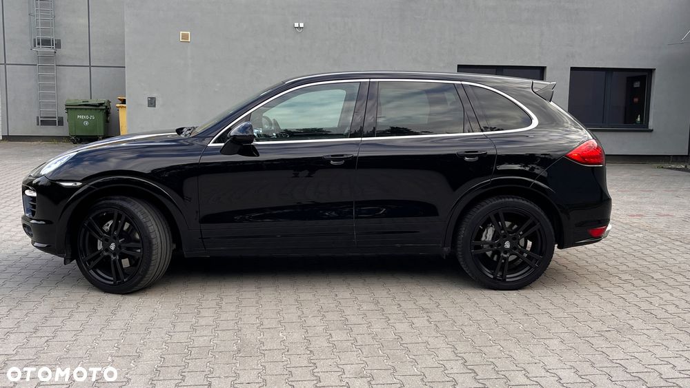 Porsche Cayenne S - 2