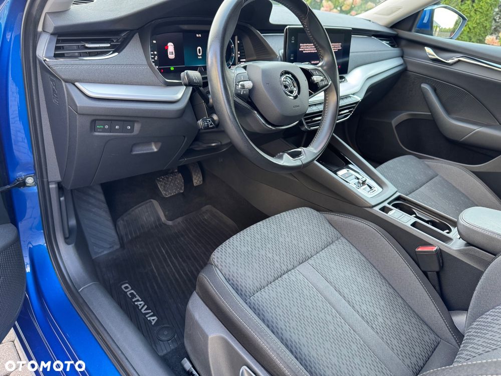 Skoda Octavia 2.0 TDI Style DSG - 20