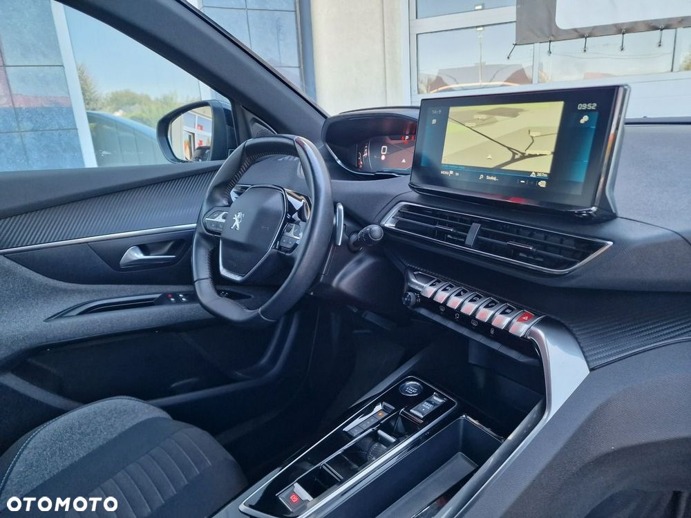 Peugeot 5008 BlueHDI 130 EAT8 Active Pack - 23