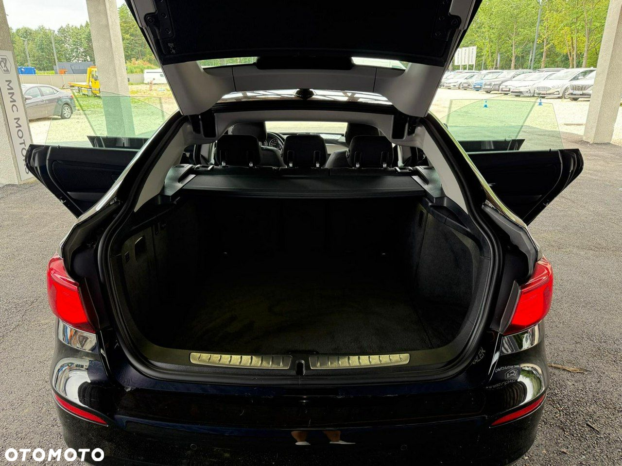 BMW 3GT 320i Advantage - 15