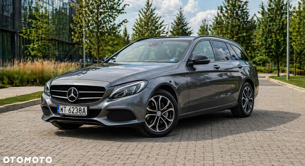Mercedes-Benz Klasa C 200 (BlueEFFICIENCY) 7G-TRONIC - 4