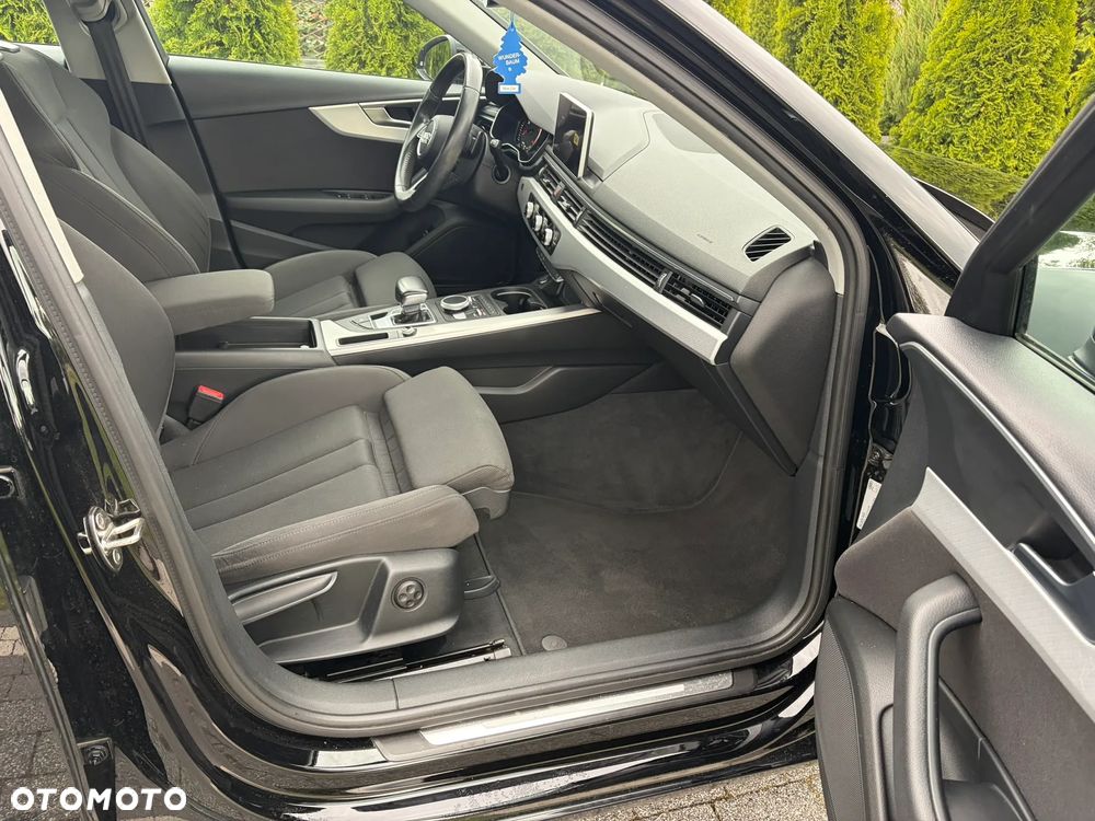 Audi A4 Avant 2.0 TDI S tronic - 34