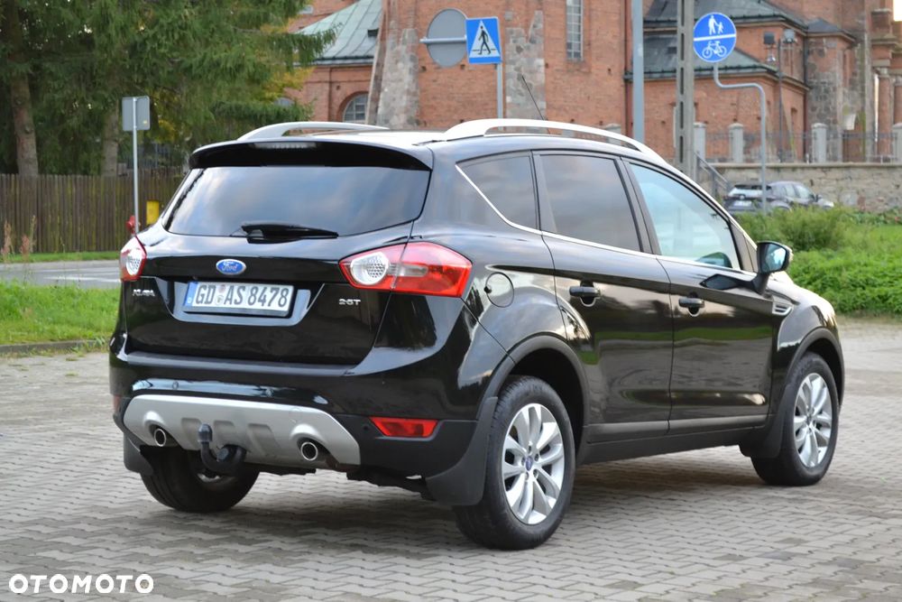 Ford Kuga 2.5 4x4 Titanium - 15