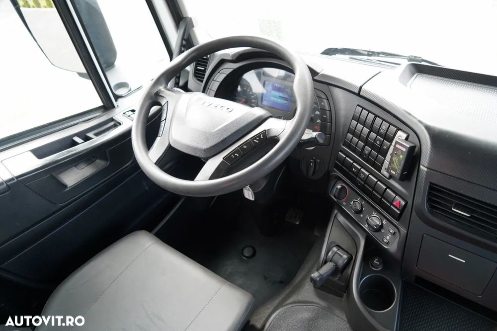 Iveco STRALIS / 310 / 4x2 / BASCULĂ - 5,3 M / HDS FASSI 135 - 8 M / EURO 6 - 30