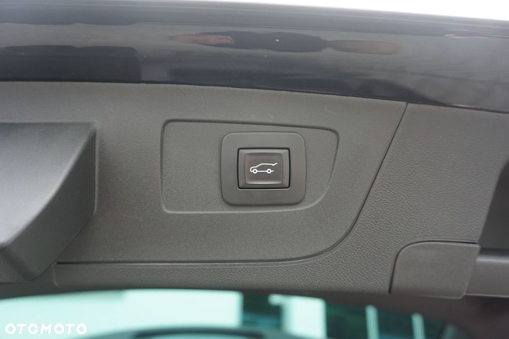 Opel Insignia 2.0 CDTI Elegance S&S - 25