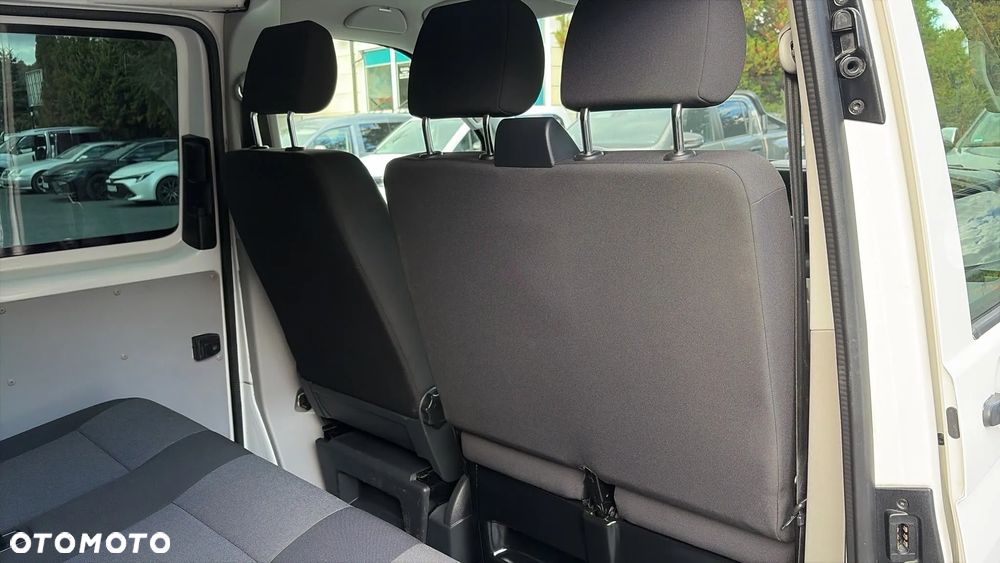 Volkswagen Transporter - 33
