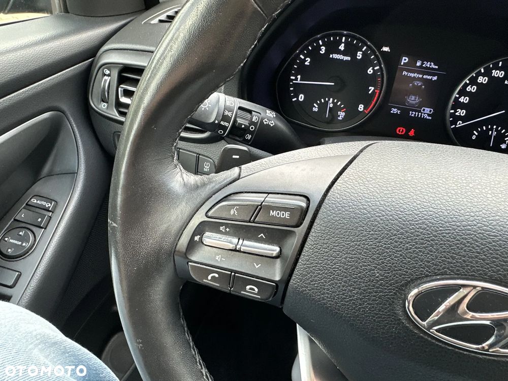 Hyundai i30 1.5 T-GDI 48V Premium DCT - 23