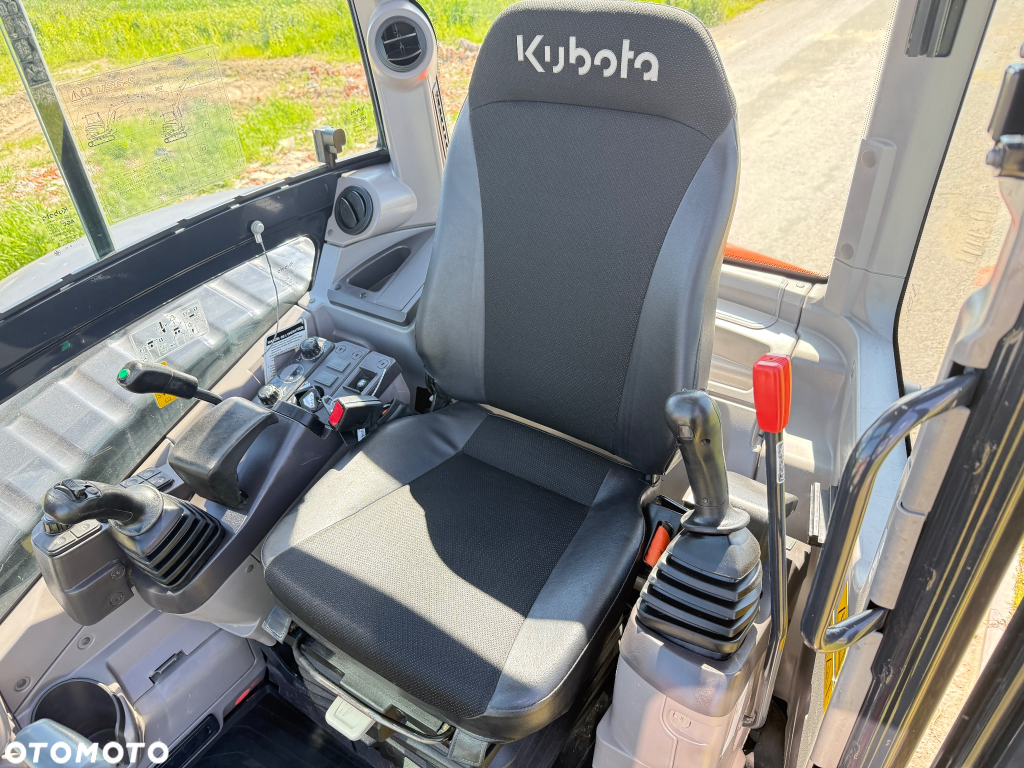 Kubota U56-5 - 17