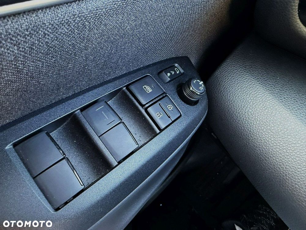 Toyota Yaris Hybrid 1.5 Style - 18