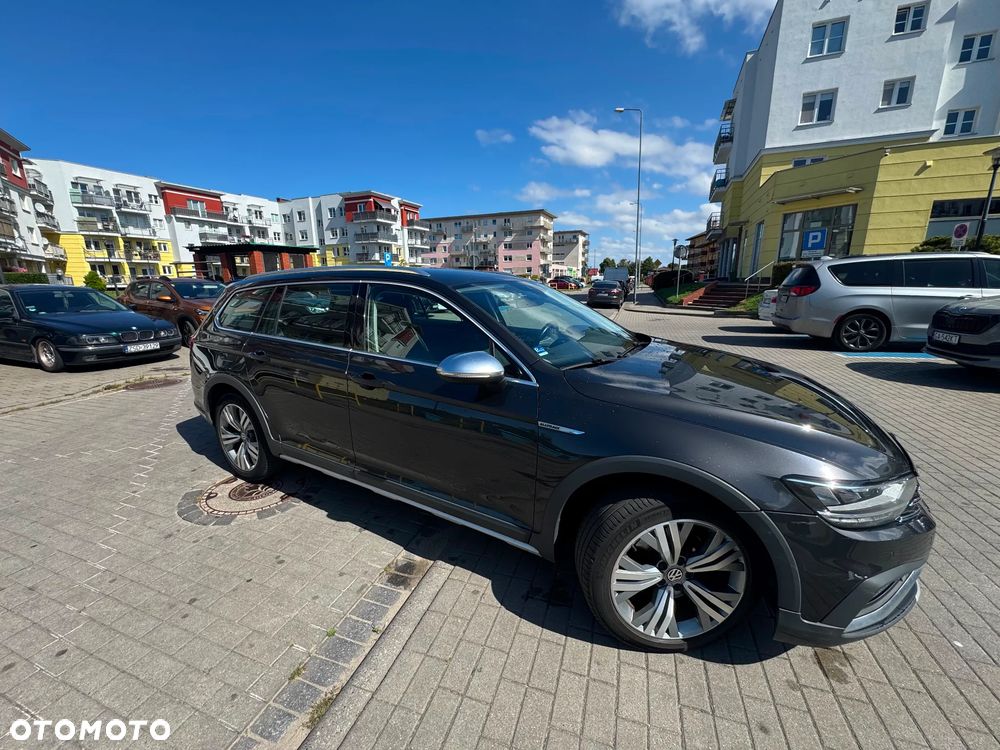 Volkswagen Passat Alltrack - 4