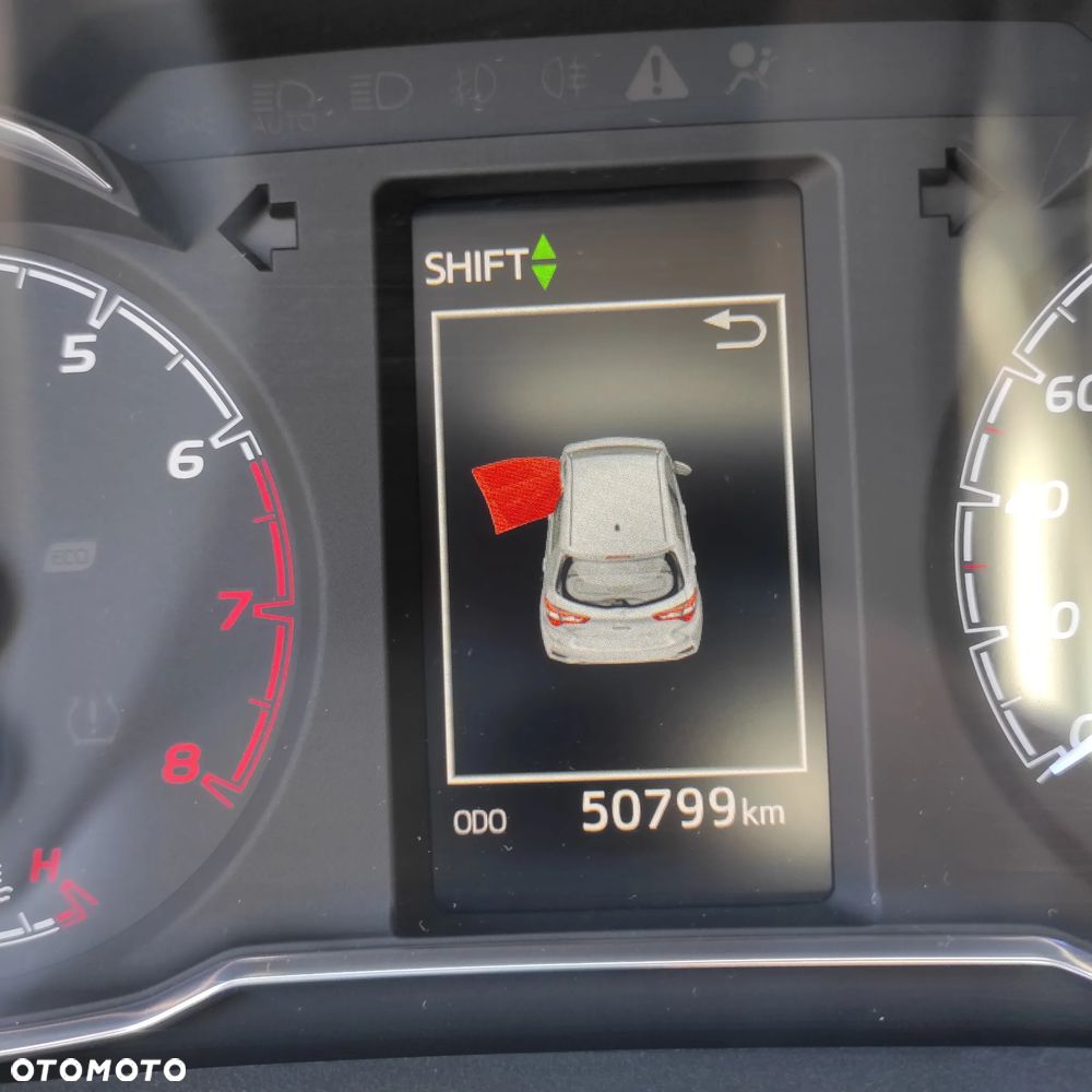 Toyota Yaris 1.5 Premium - 28