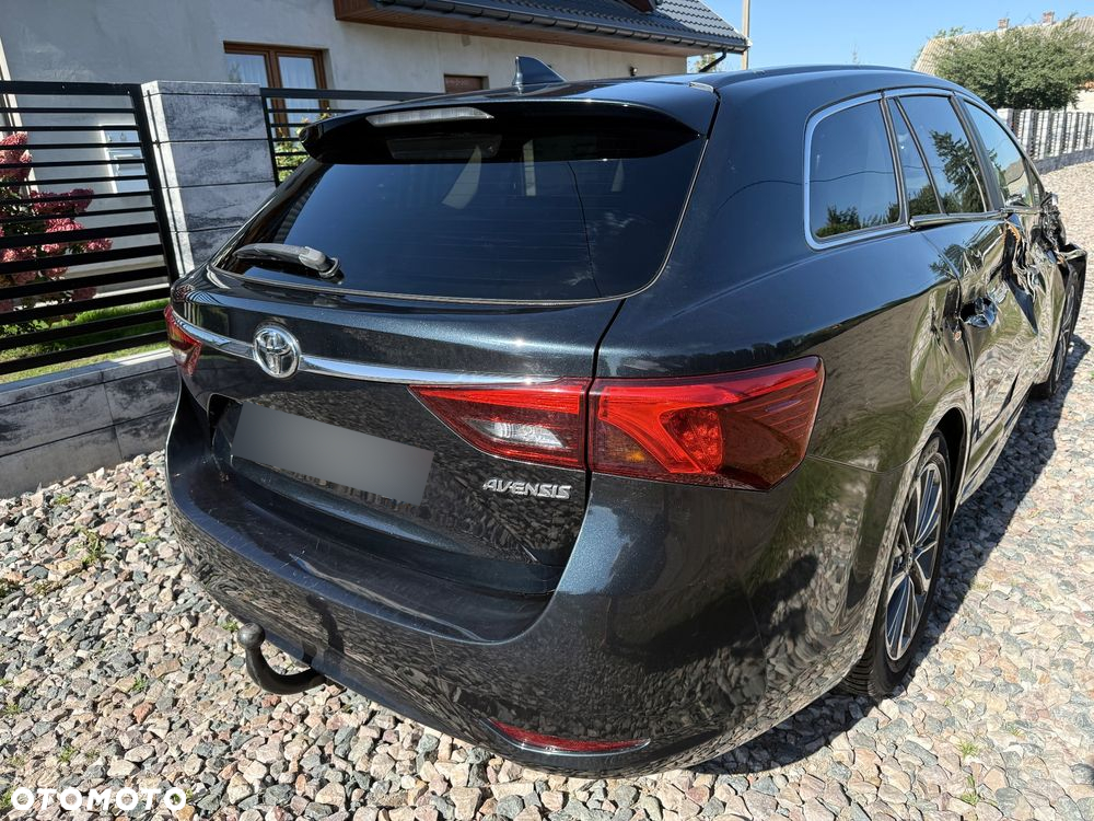 Toyota Avensis Combi 1.8 Multidrive S Edition - 7