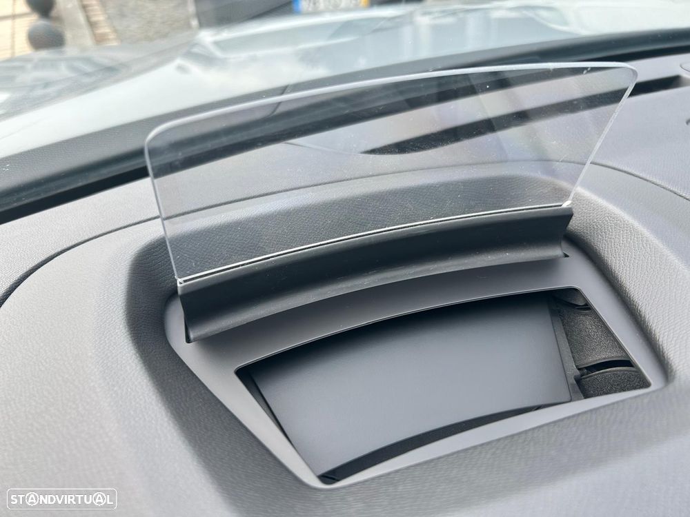 Citroën e-C4 50 kWh Shine - 14