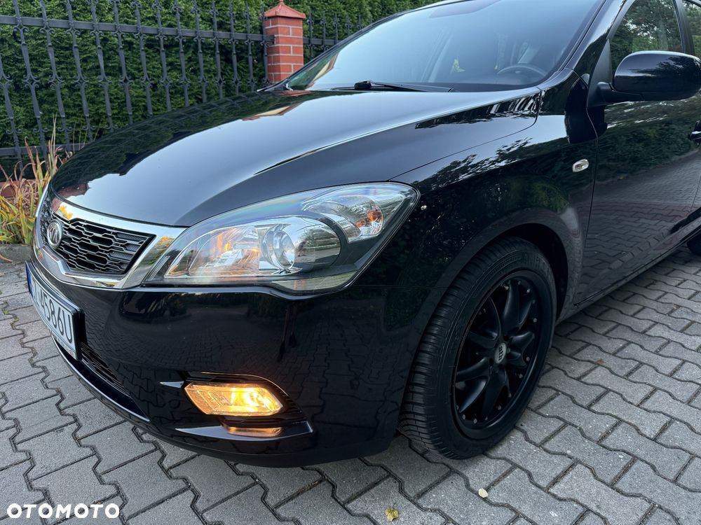 Kia Ceed 1.6 CVVT ISG Vision - 16