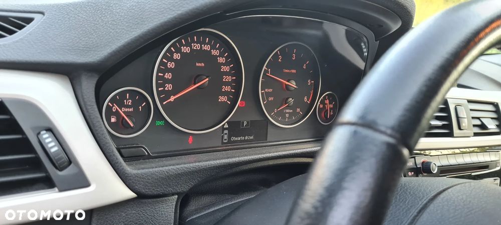 BMW Seria 3 318d - 8