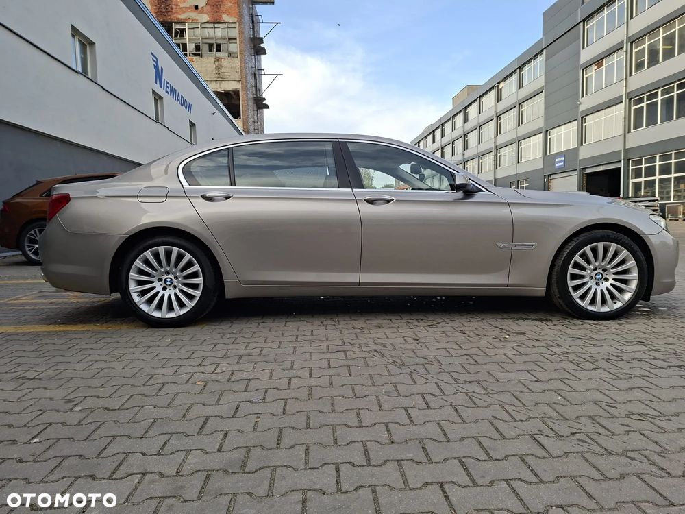 BMW Seria 7 760i L - 20