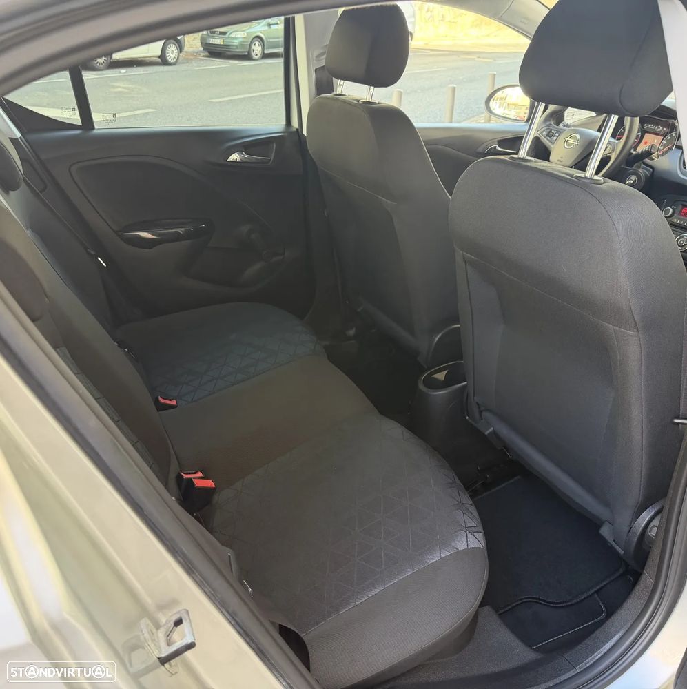 Opel Corsa 1.2 120 Anos - 21
