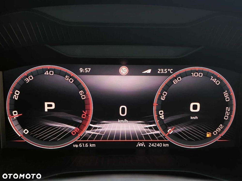 Skoda Karoq 1.5 TSI ACT Sportline DSG - 26