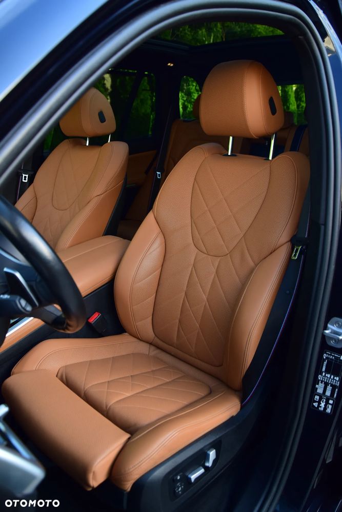 BMW X5 xDrive30d mHEV M Sport sport - 22