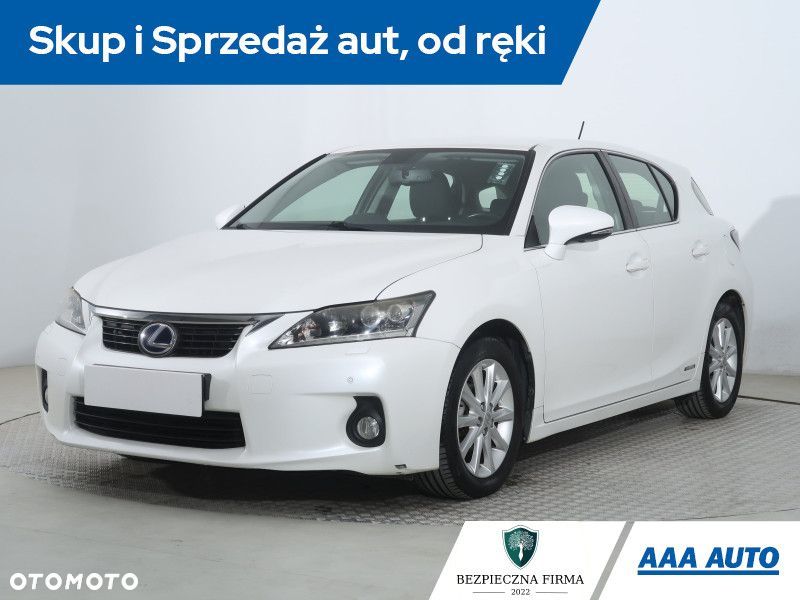 Lexus CT - 2