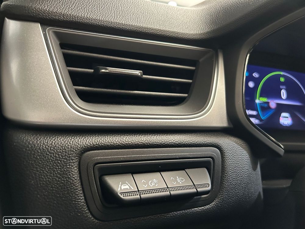 Renault Captur 1.6 E-Tech Full Hybrid Techno - 40