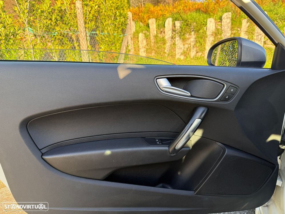 Audi A1 1.6 TDI S line Sport Pack - 18