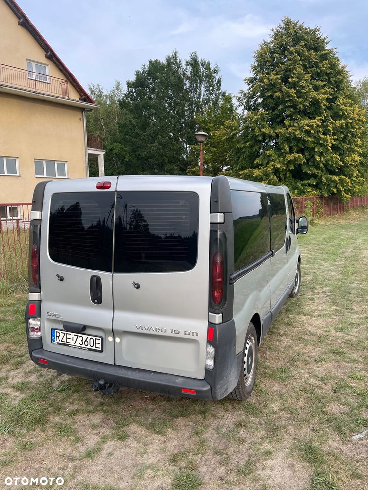 Opel Vivaro Tour - 7