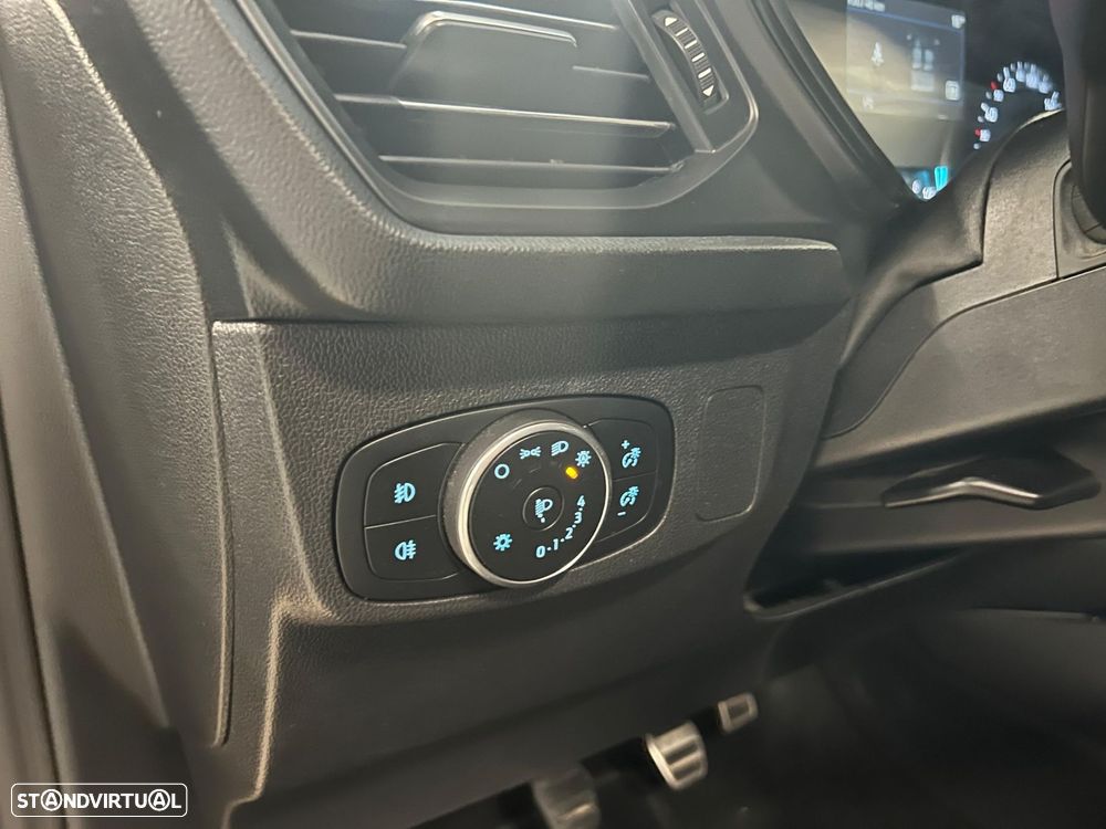 Ford Focus 1.0 EcoBoost MHEV ST-Line - 14