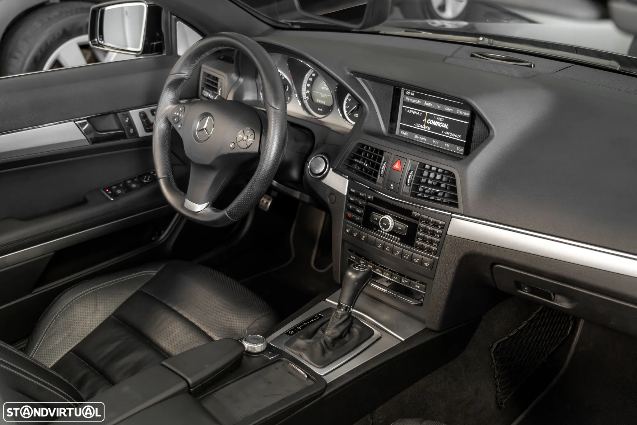 Mercedes-Benz E 250 CGi Avantgarde BlueEfficiency Auto - 12